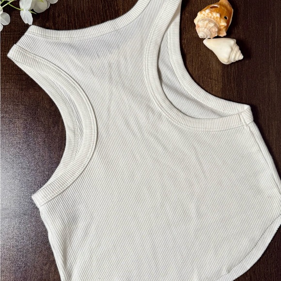 White Ribbed Tank Top - Picture 4 of 4